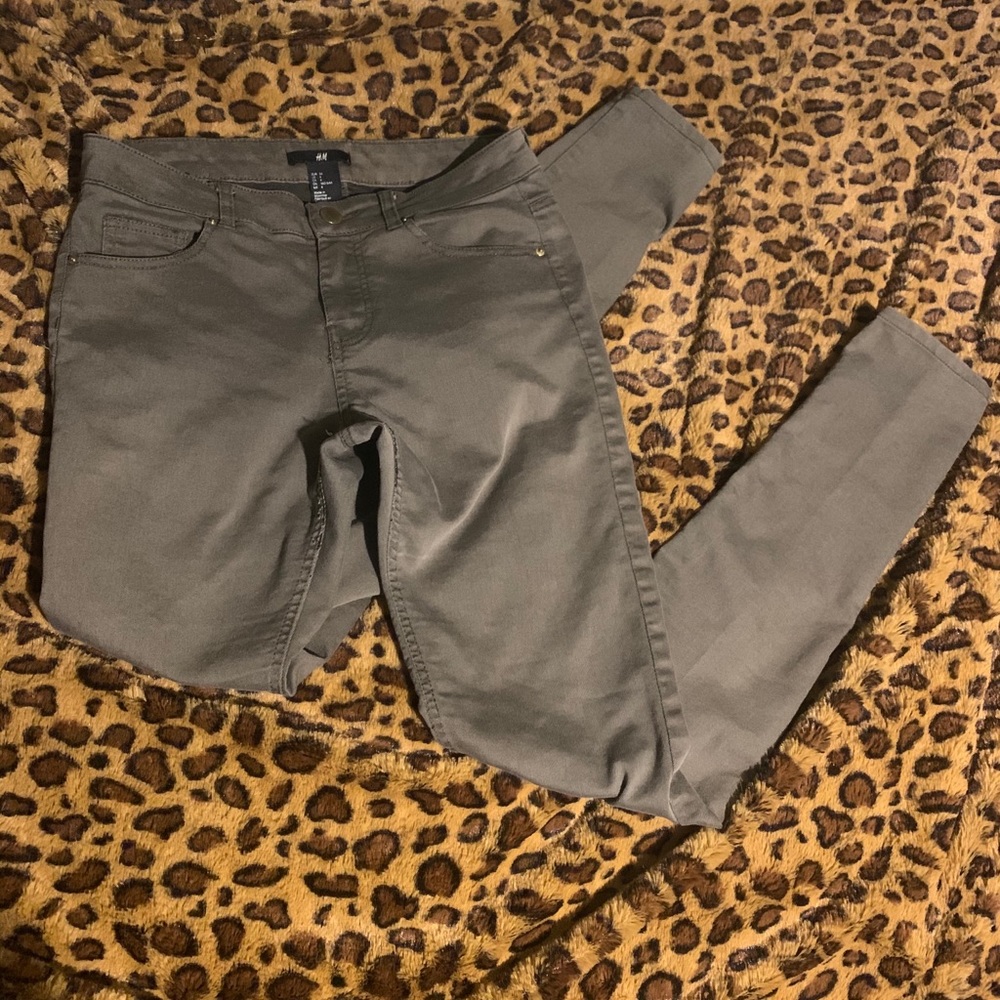 Olive green skinny pants